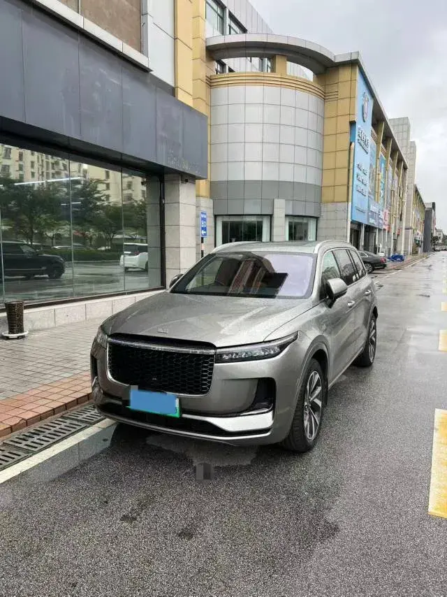 2021 Li ONE Range Extended 131HP REEV 40.5KWH
