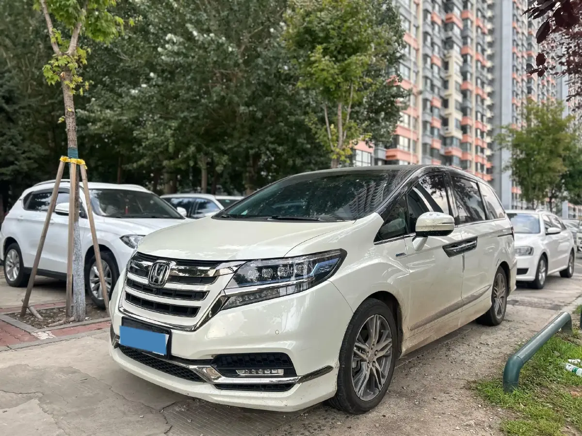 2019 Honda Elysioin 2.0L 146HP L4 E-CVT Hybrid