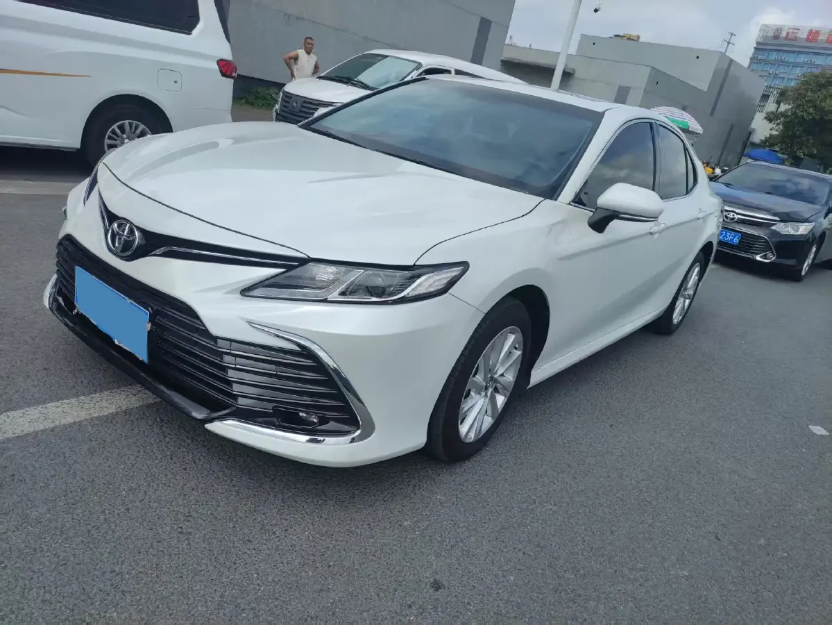 2023 Toyota Camry 2.0L 177HP L4 CVT