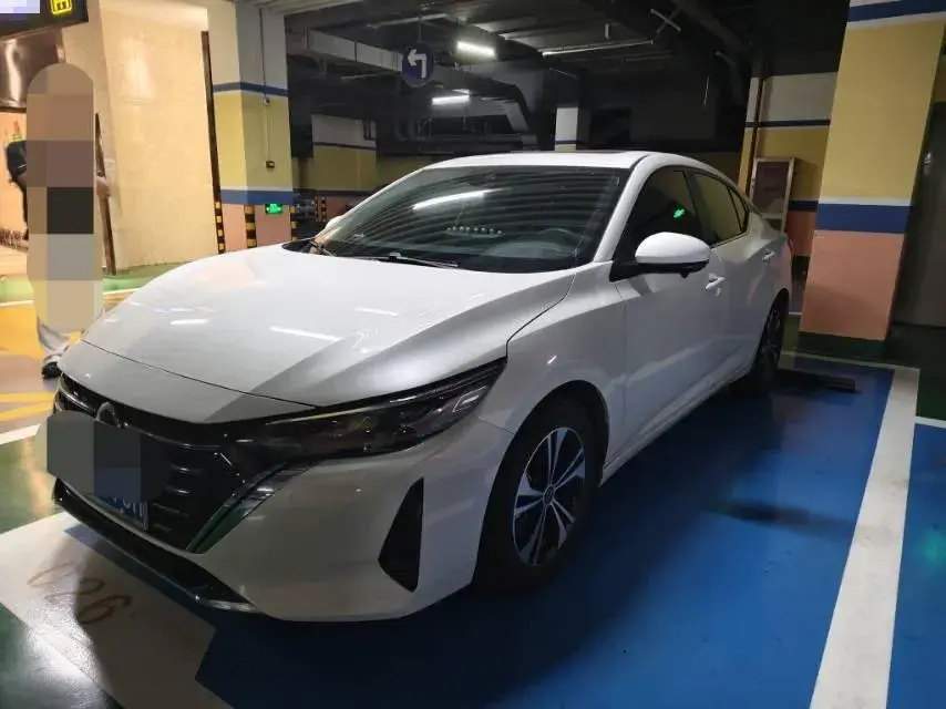 2023 Nissan Sylphy 1.6L 135HP L4 CVT