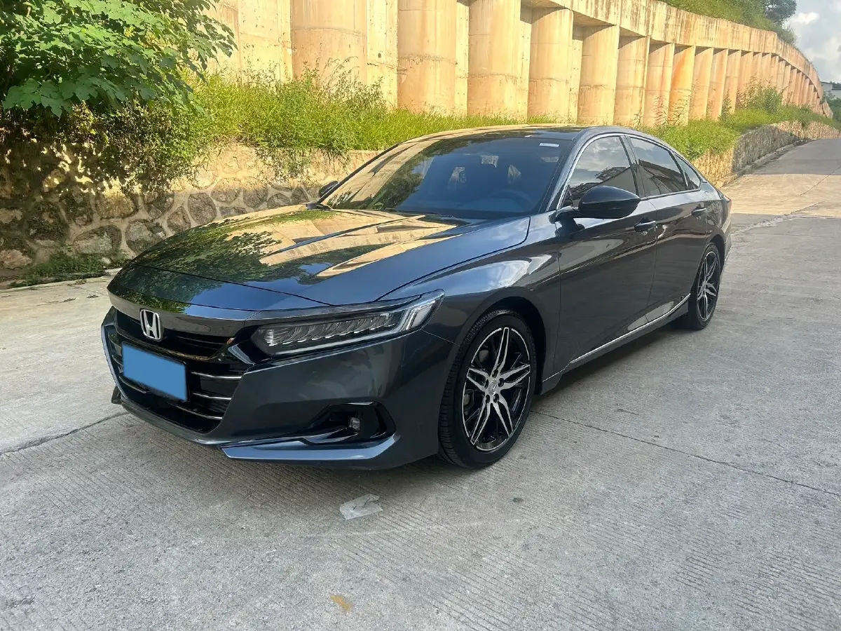 2022 Honda Accord 1.5T 194HP L4 CVT