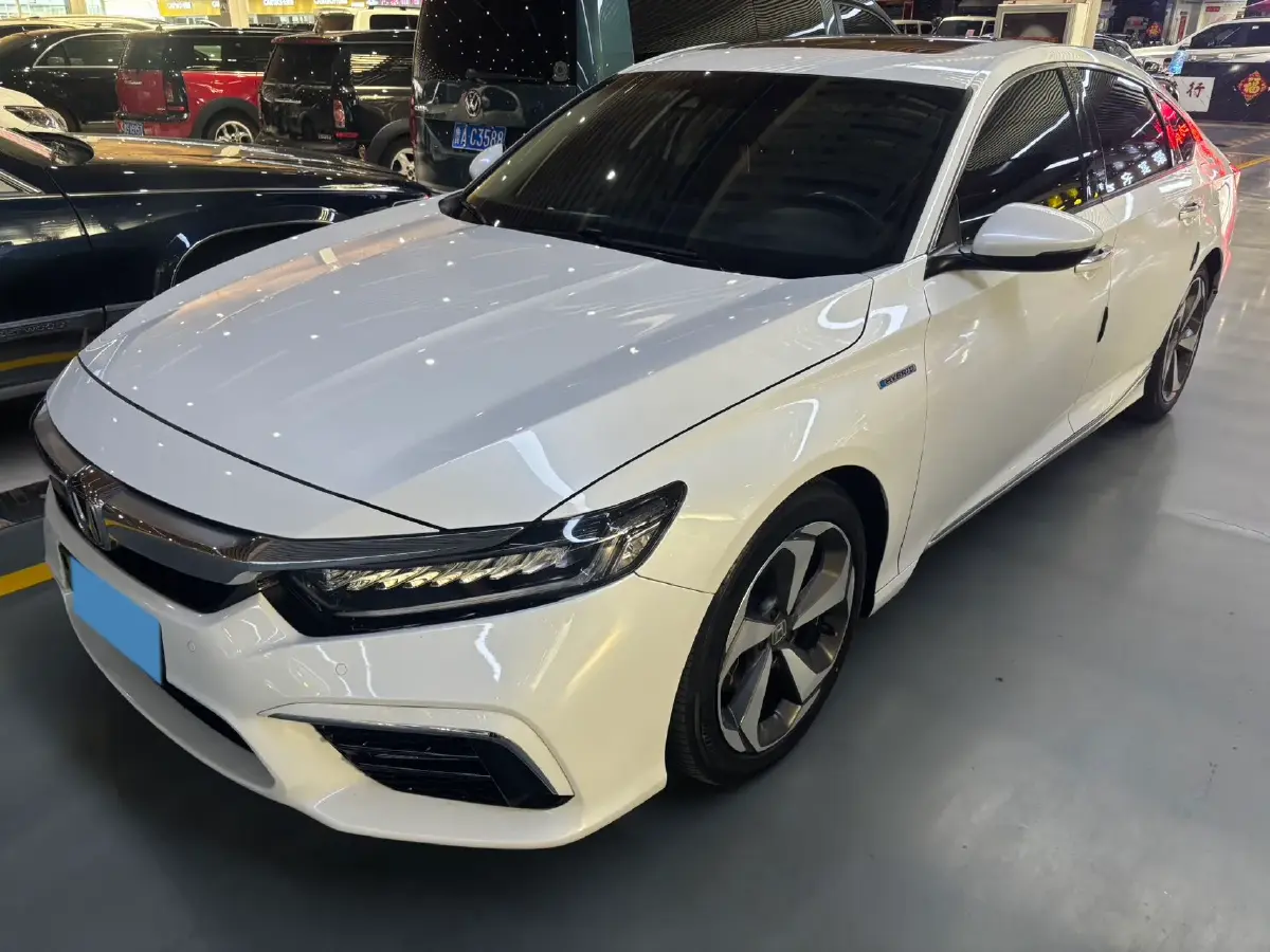 2019 Honda Inspire 2.0L 146HP L4 E-CVT Hybrid