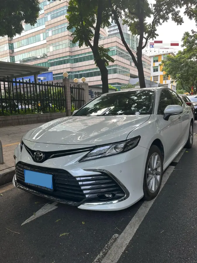 2021 Toyota Camry 2.0L 178HP L4 CVT