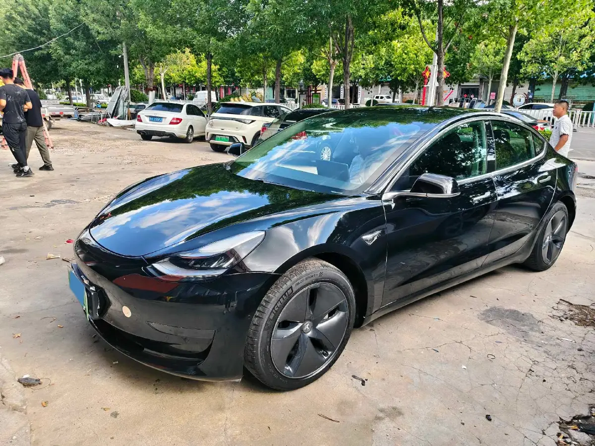 2020 Tesla Model 3 BEV 52KWH