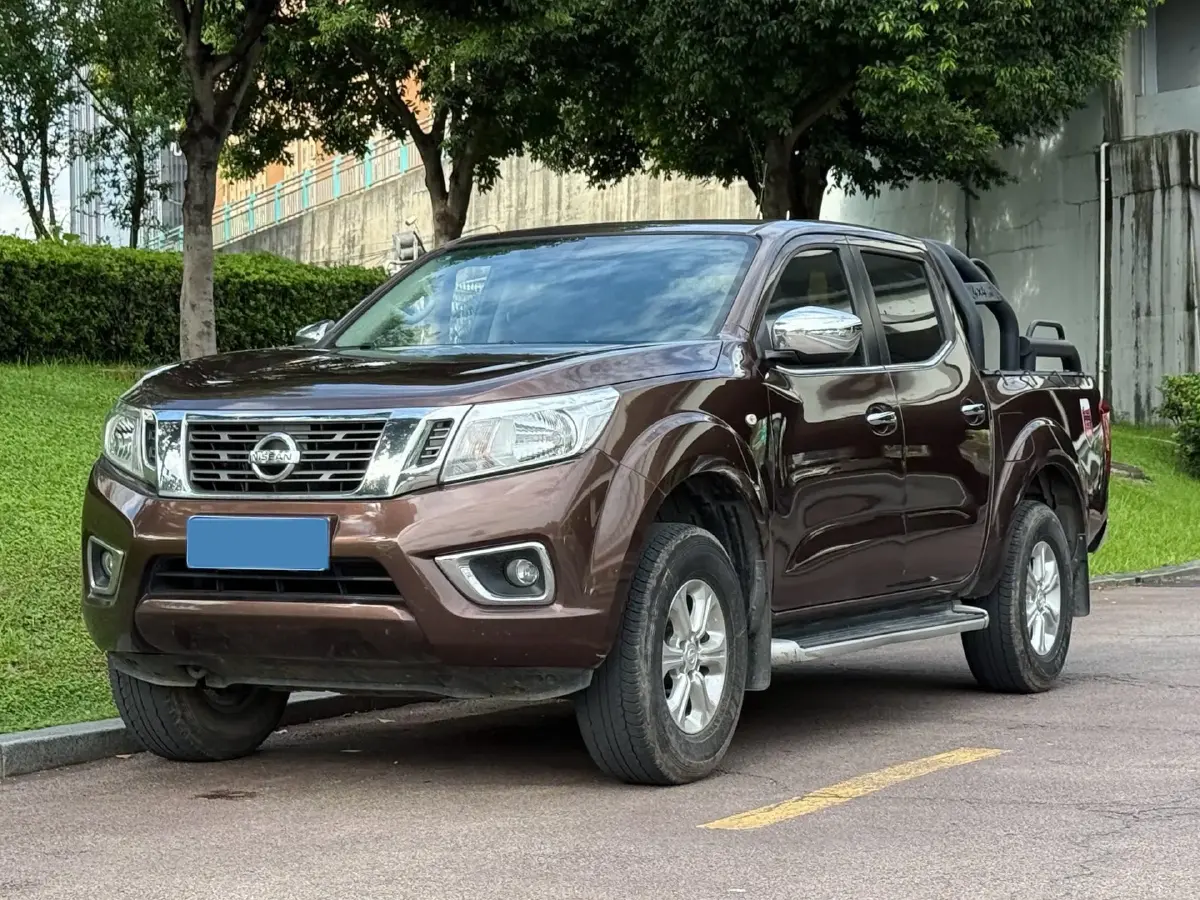 2019 Nissan Navara 2.5L 193HP L4 6MT