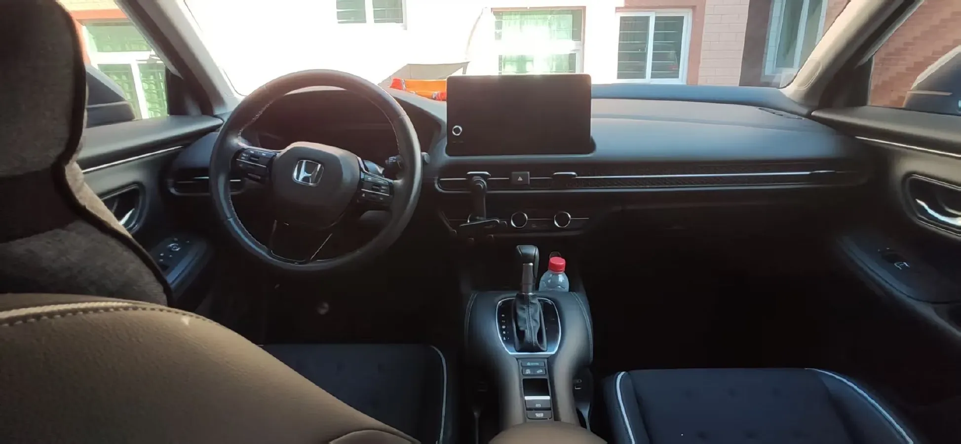 2023 Honda ZR-V 1.5T 182HP L4 CVT,autocango,china used car exporter,china ev exporter,chinese used car exporter,chinese used ev exporter