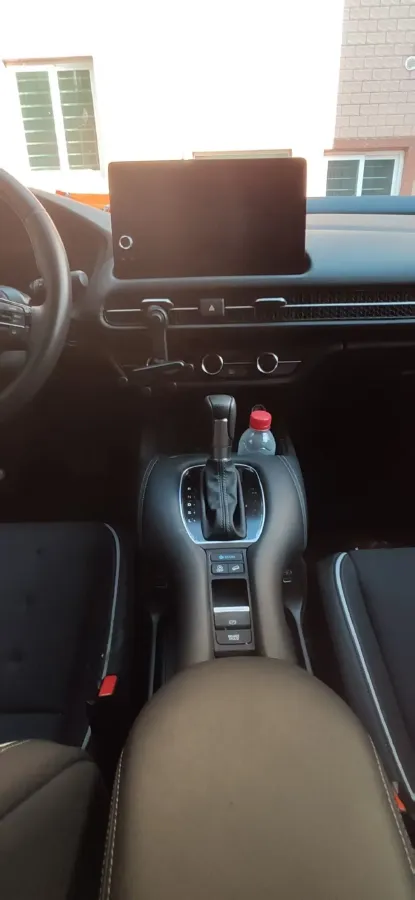 2023 Honda ZR-V 1.5T 182HP L4 CVT,autocango,china used car exporter,china ev exporter,chinese used car exporter,chinese used ev exporter