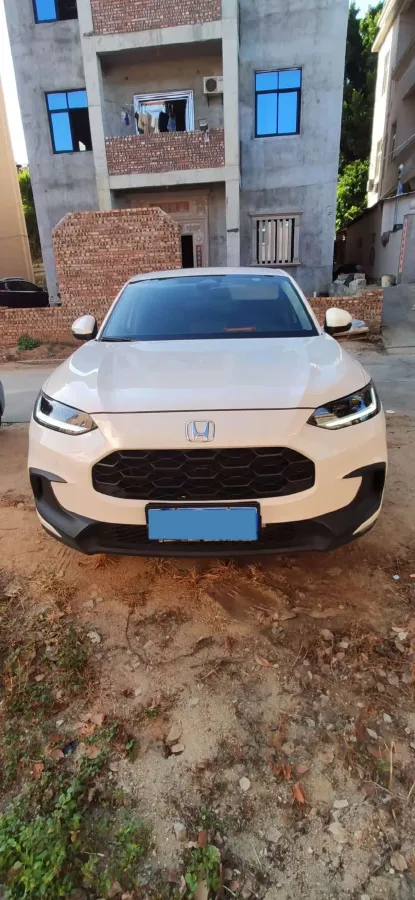 2023 Honda ZR-V 1.5T 182HP L4 CVT,autocango,china used car exporter,china ev exporter,chinese used car exporter,chinese used ev exporter