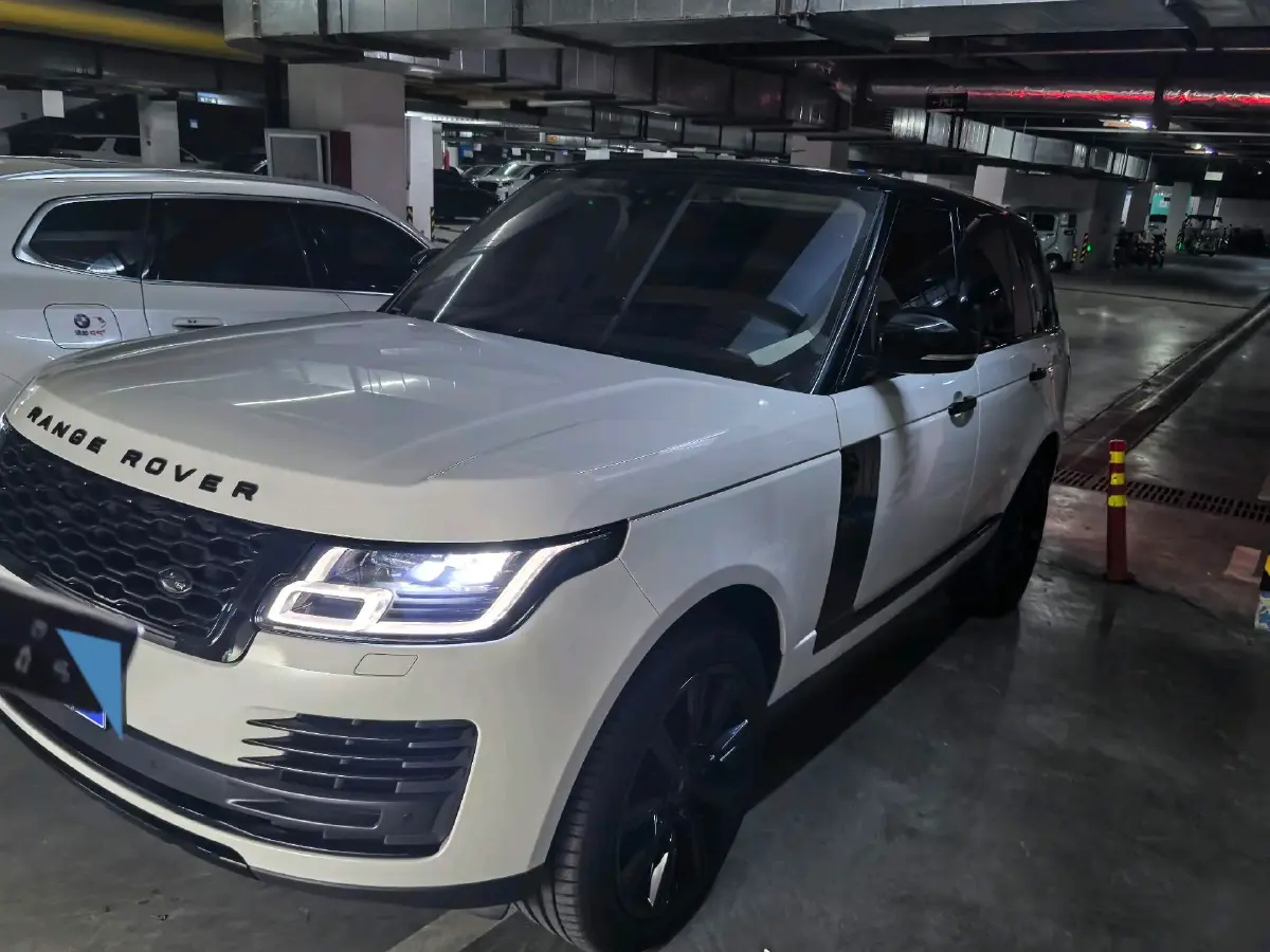 2018 Land Rover Range Rover 3.0T 340HP V6 8AT