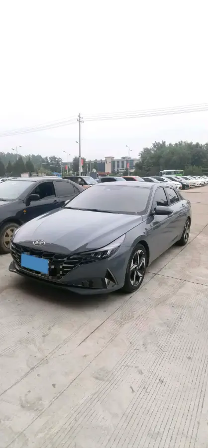 2023 Hyundai Elantra 1.5L 115HP L4 CVT