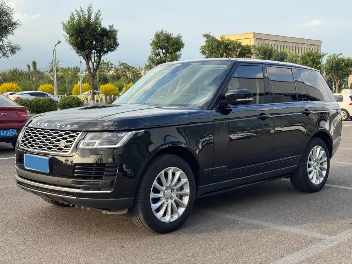 2020 Land Rover Range Rover 3.0T 360HP L6 8AT