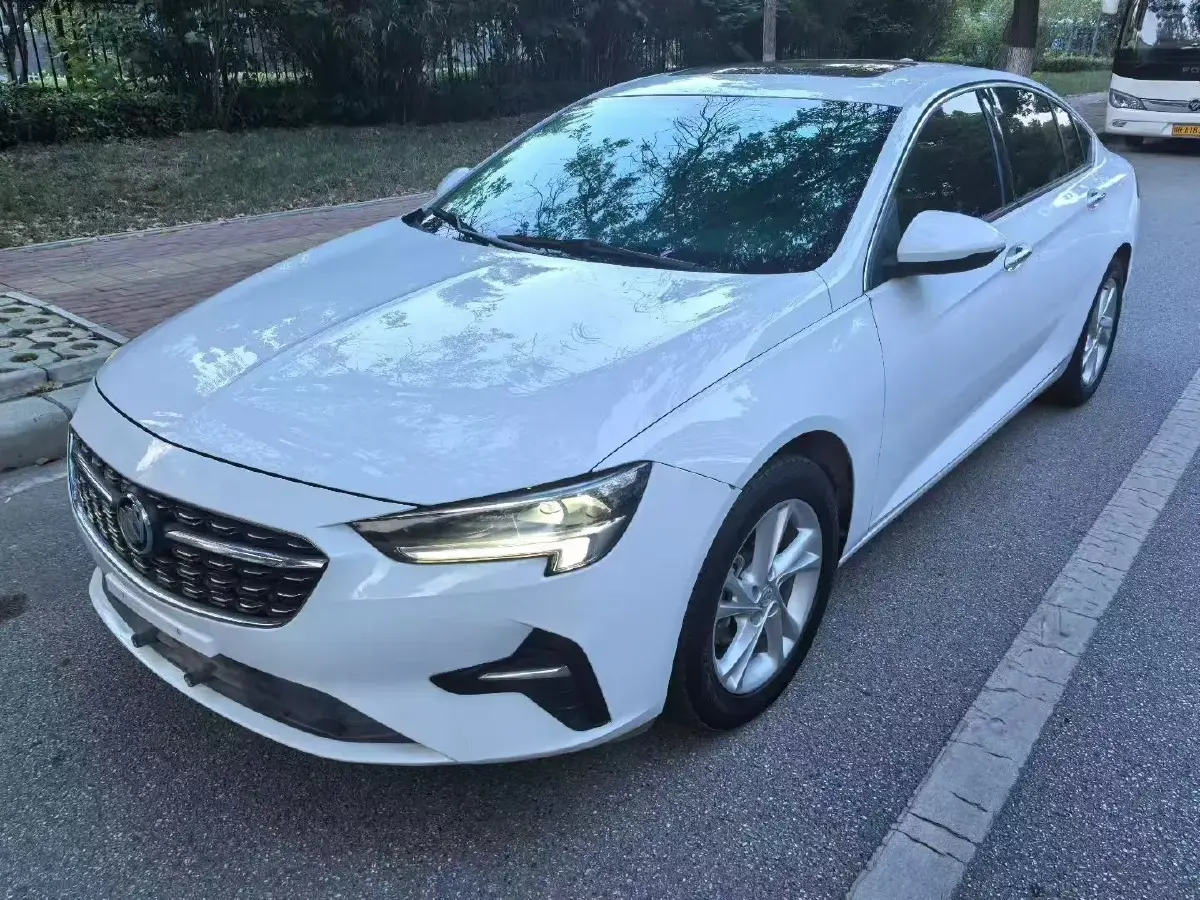2020 Buick Regal 1.5T 169HP L4 9AT