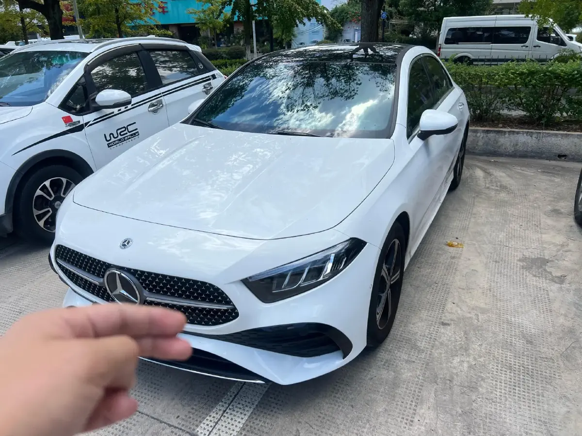 2024 Mercedes-Benz A Class 1.3T 163HP L4 7DCT