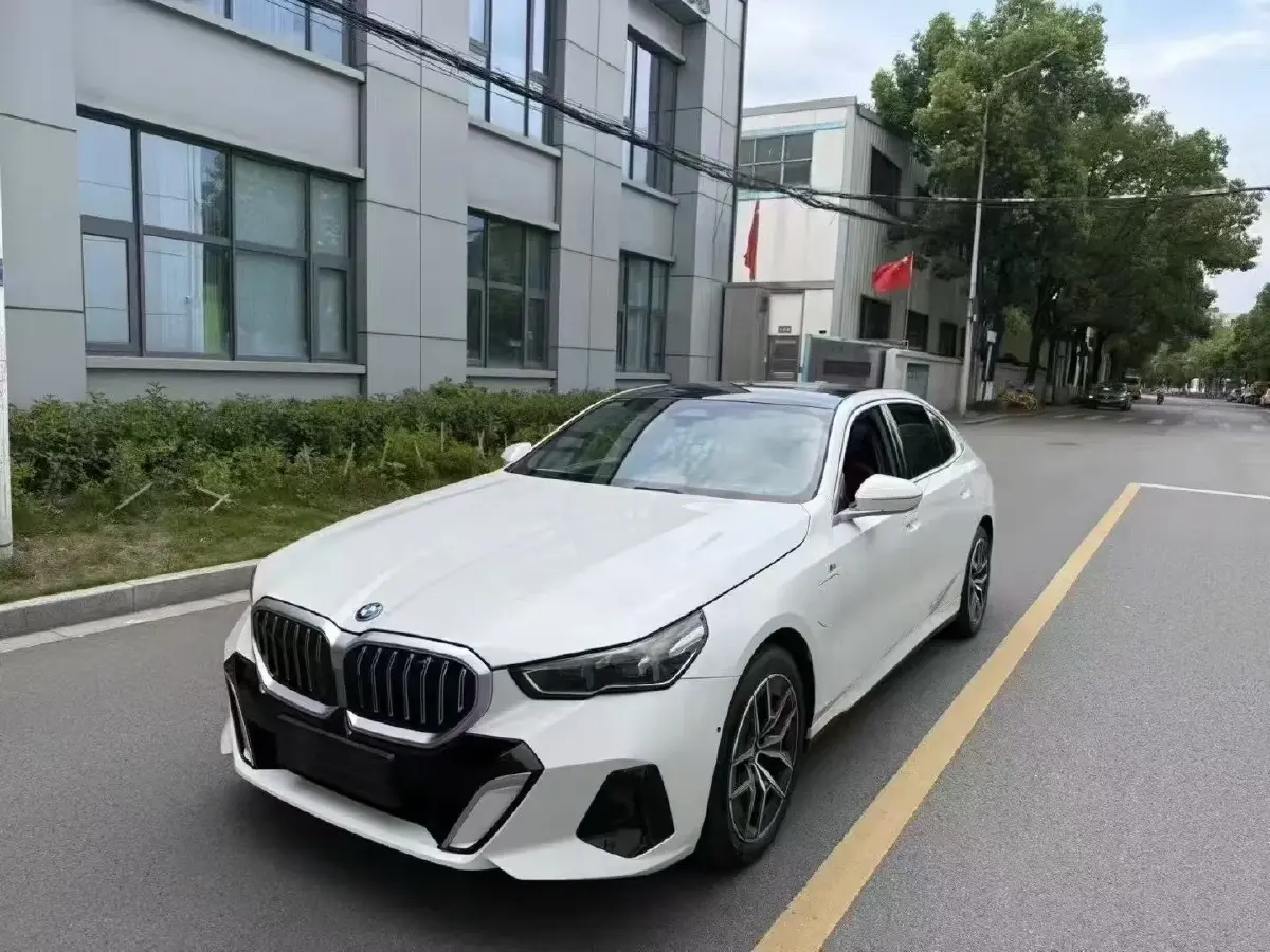 2024 BMW i5 BEV 79.05KWH