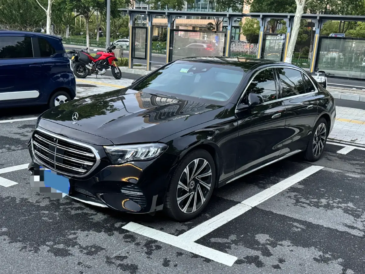 2025 Mercedes-Benz E Class 2.0T 258HP L4 9AT