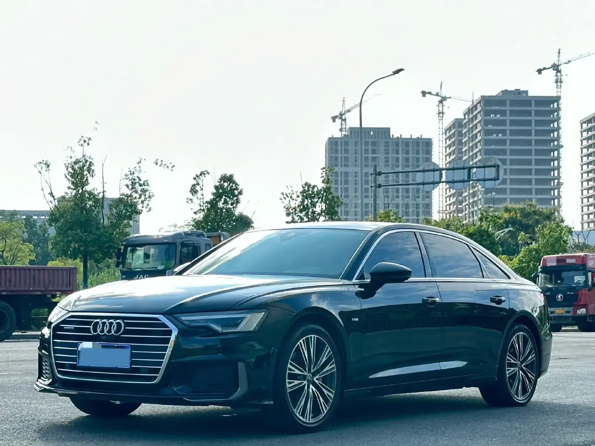 2021 Audi A6L 2.0T 224HP L4 7DCT