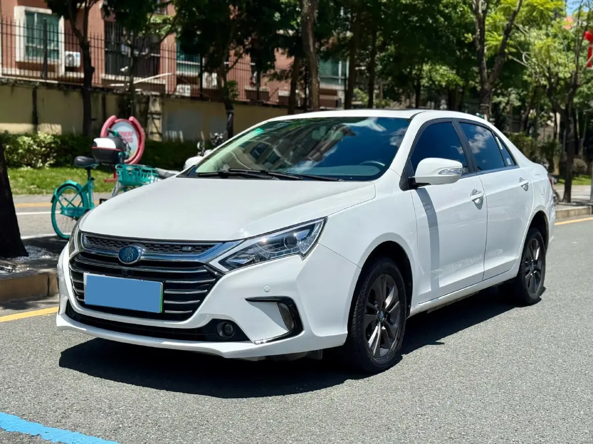 2018 BYD Qin 1.5T 154HP L4 6DCT PHEV 15.2KWH