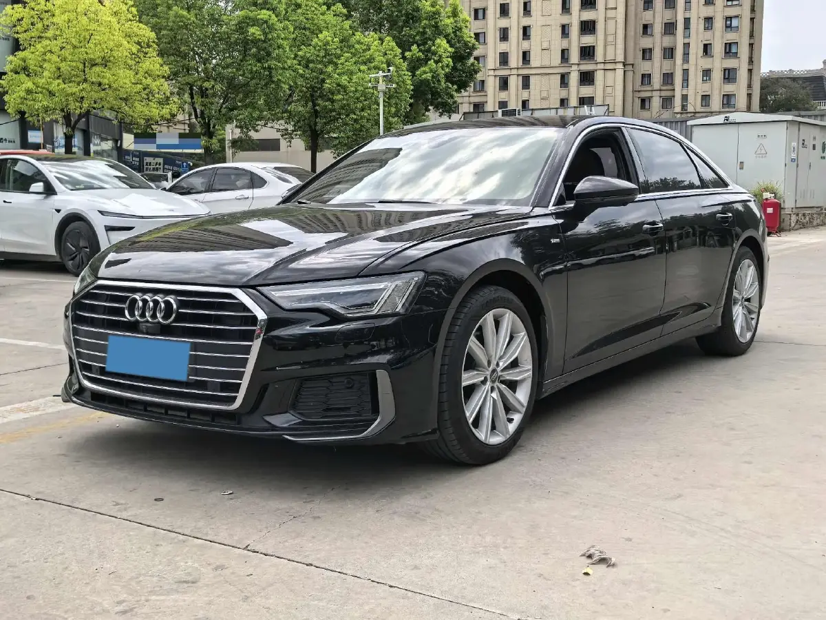 2021 Audi A6L 2.0T 224HP L4 7DCT
