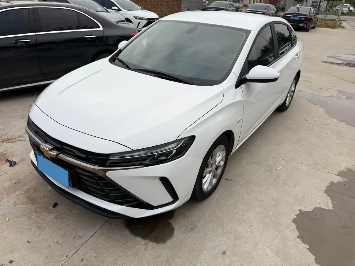 2023 Chevrolet Monza 1.5L 113HP L4 6DCT