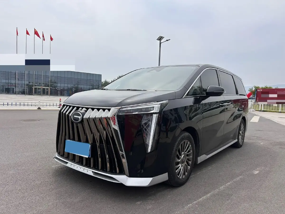 2023 GAC Trumpchi M8 2.0T 252HP L4 8AT