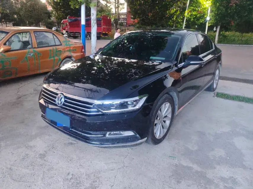 2017 Volkswagen Magotan 1.8T 180HP L4 7DCT