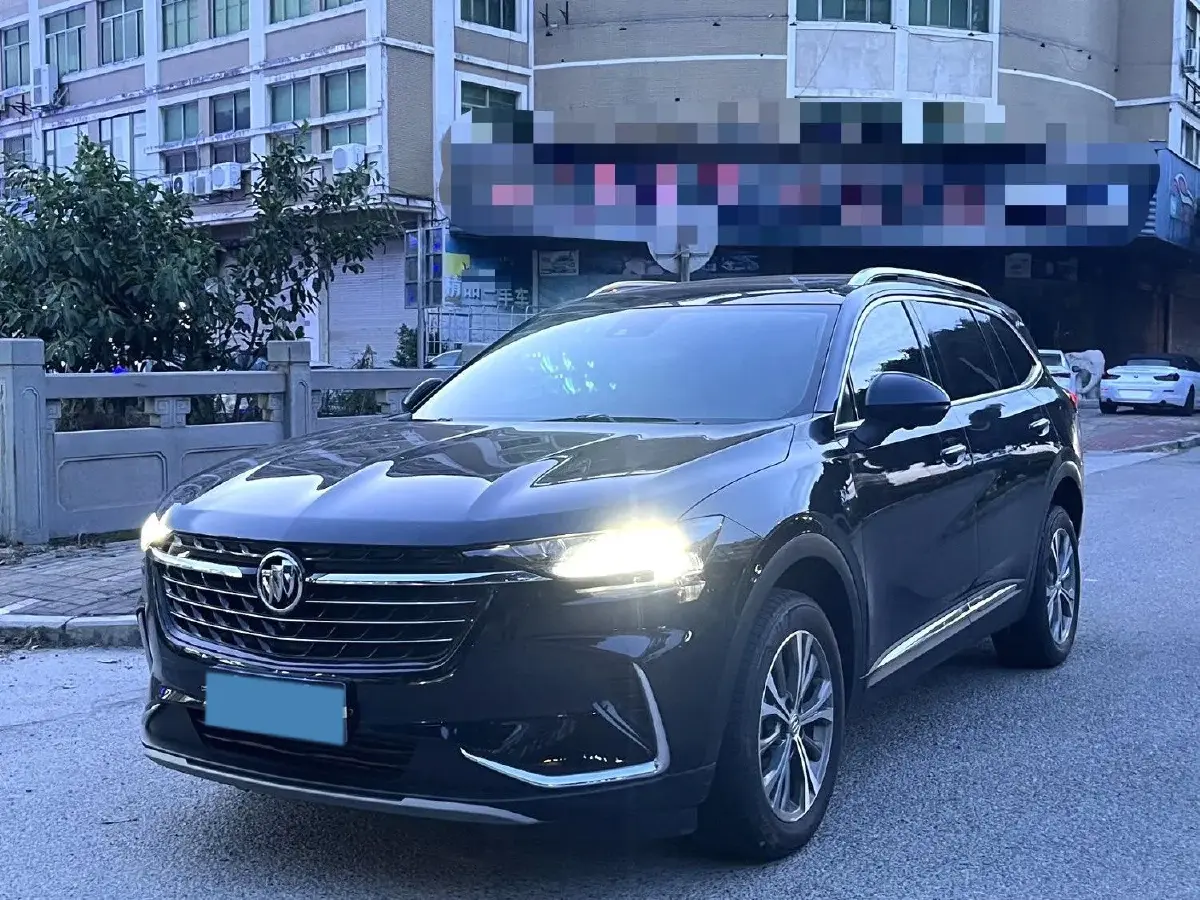 2022 Buick EnvisionPlus 2.0T 237HP L4 9AT