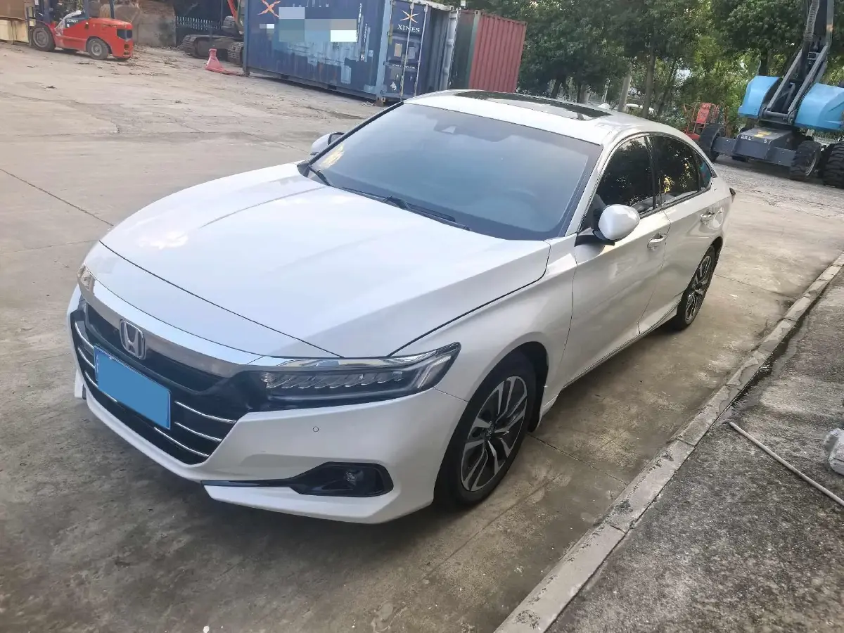 2022 Honda Accord 2.0L 146HP L4 E-CVT Hybrid