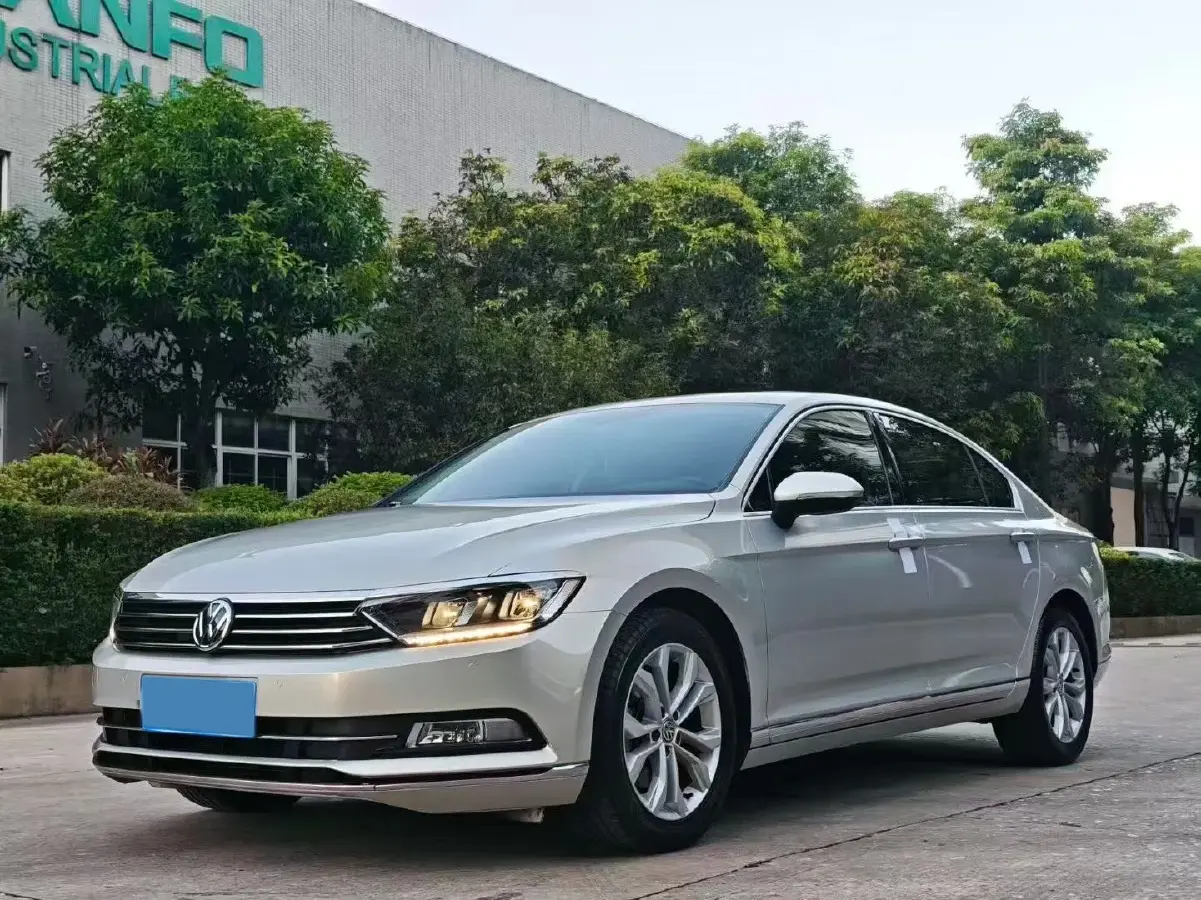 2018 Volkswagen Magotan 1.8T 180HP L4 7DCT