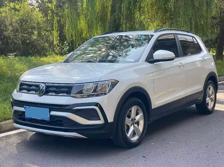 2023 Volkswagen T-Cross 1.5L 110HP L4 6AT