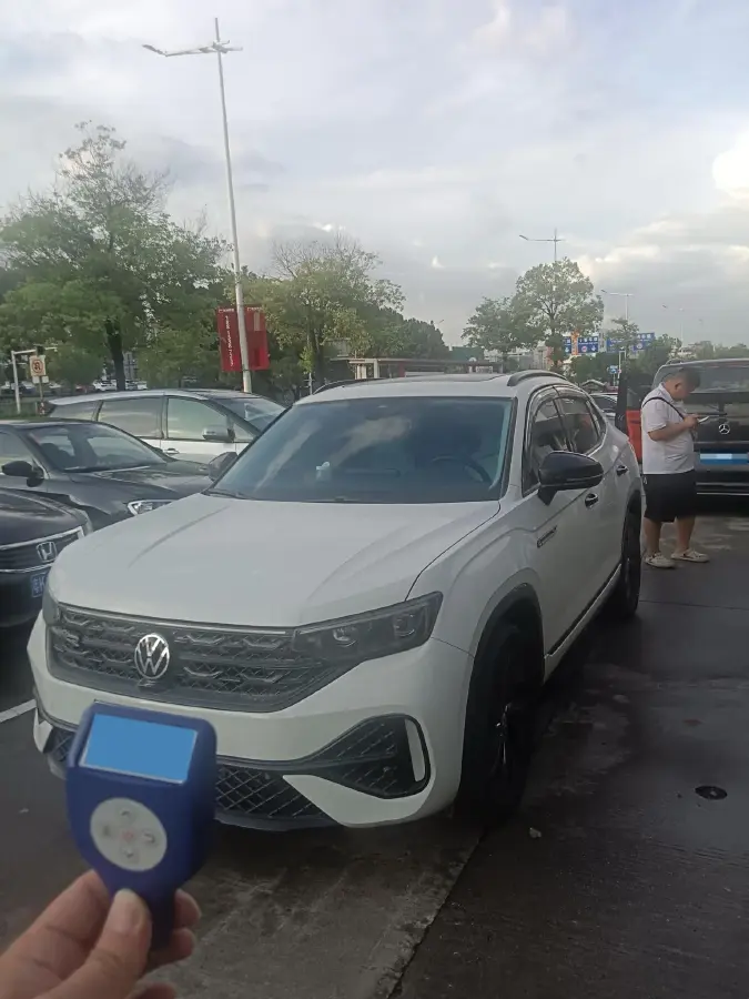 2024 Volkswagen Tayron X 2.0T 186HP L4 7DCT