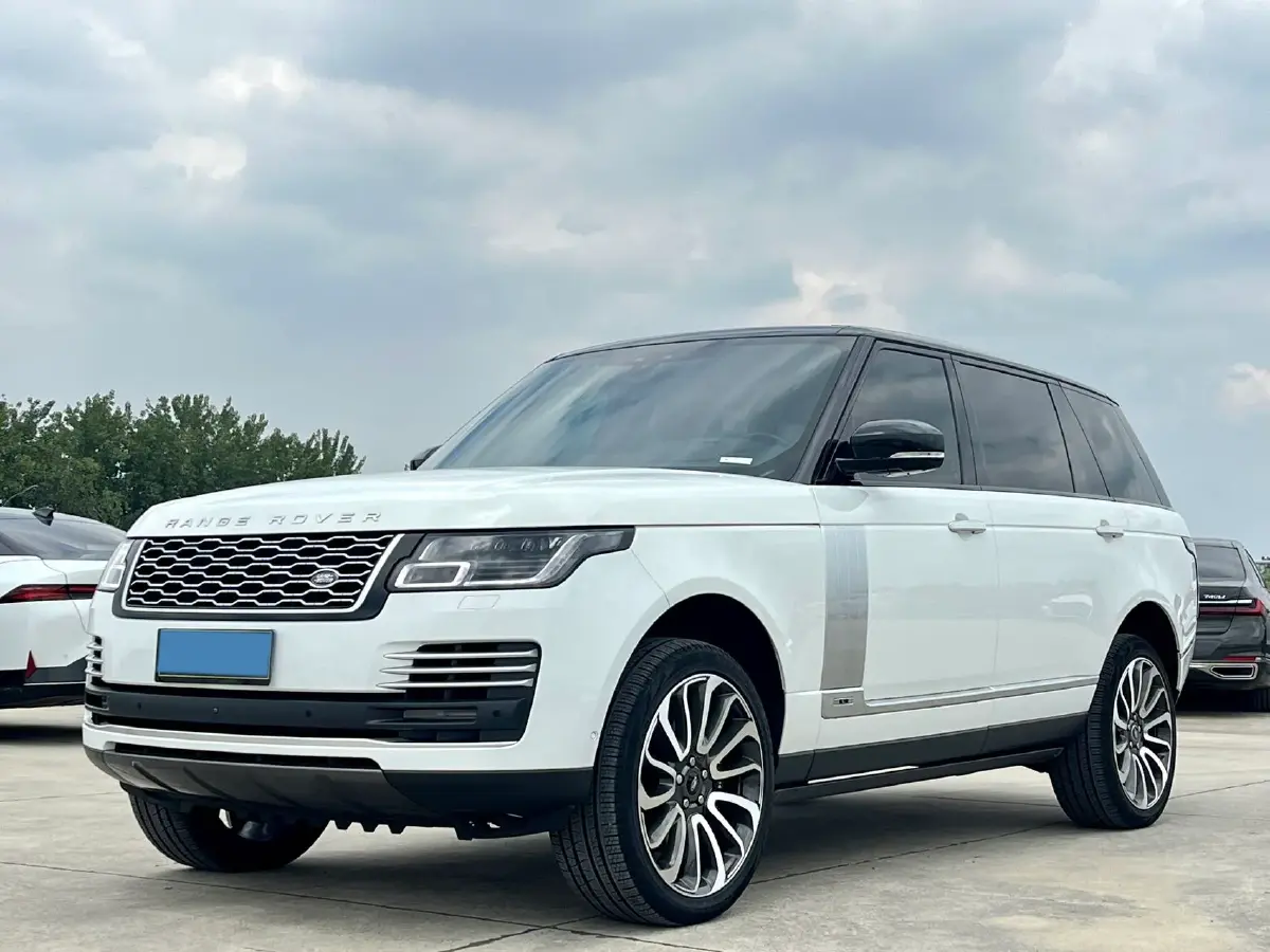 2022 Land Rover Range Rover 3.0T 400HP L6 8AT