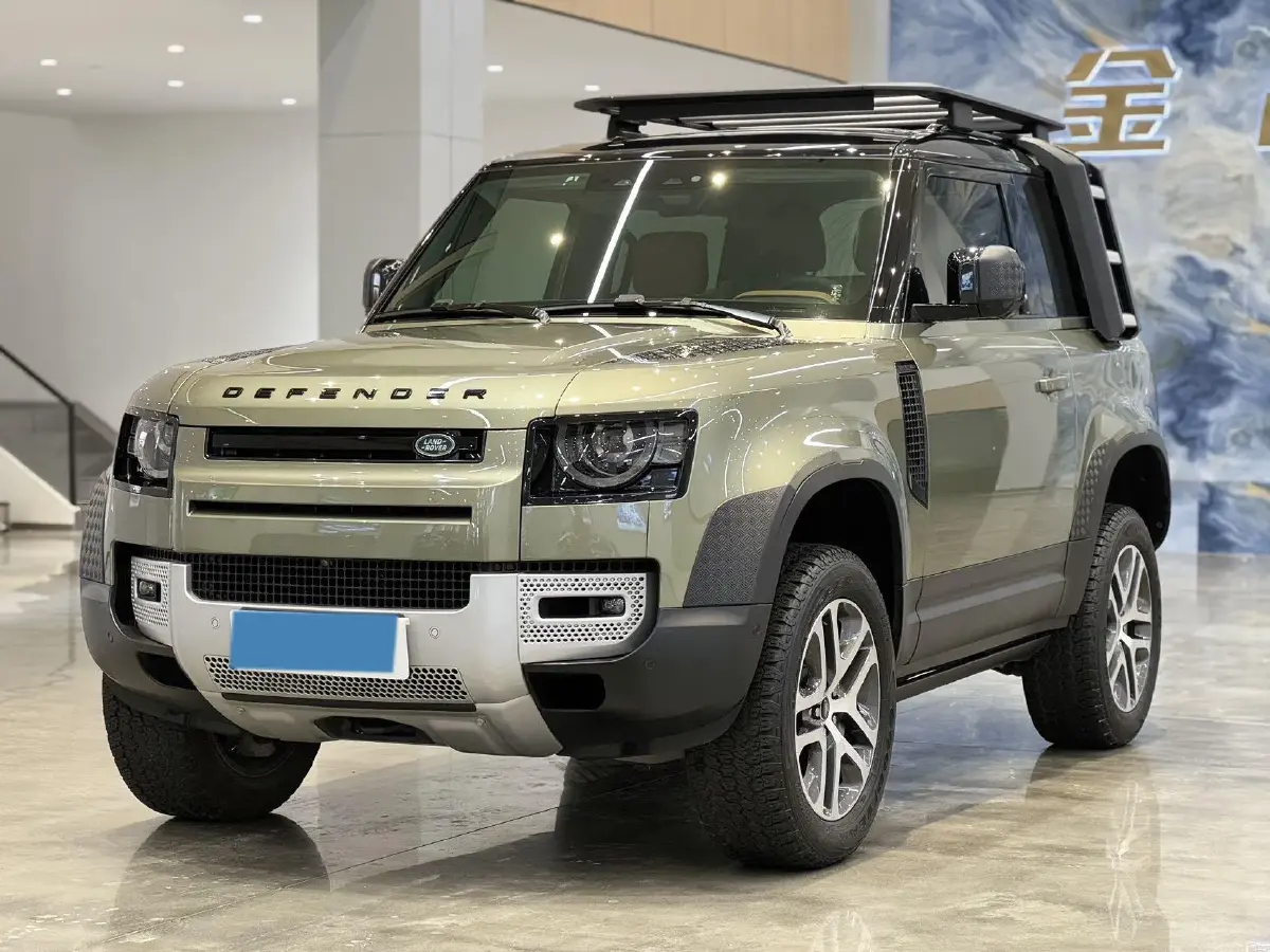 2024 Land Rover Defender 3.0T 400HP L6 8AT