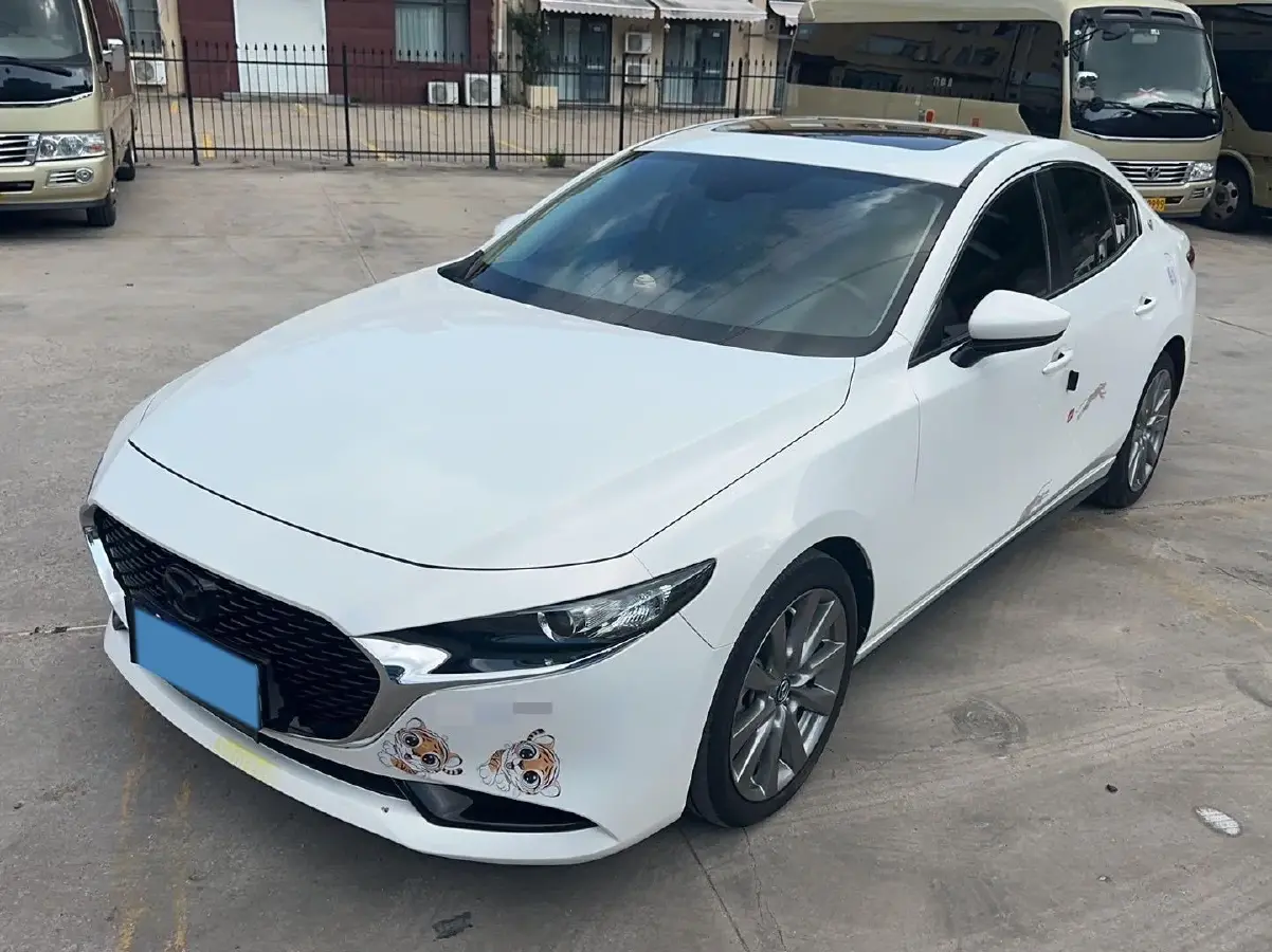 2021 Mazda 3 Axela 2.0L 158HP L4 6AT