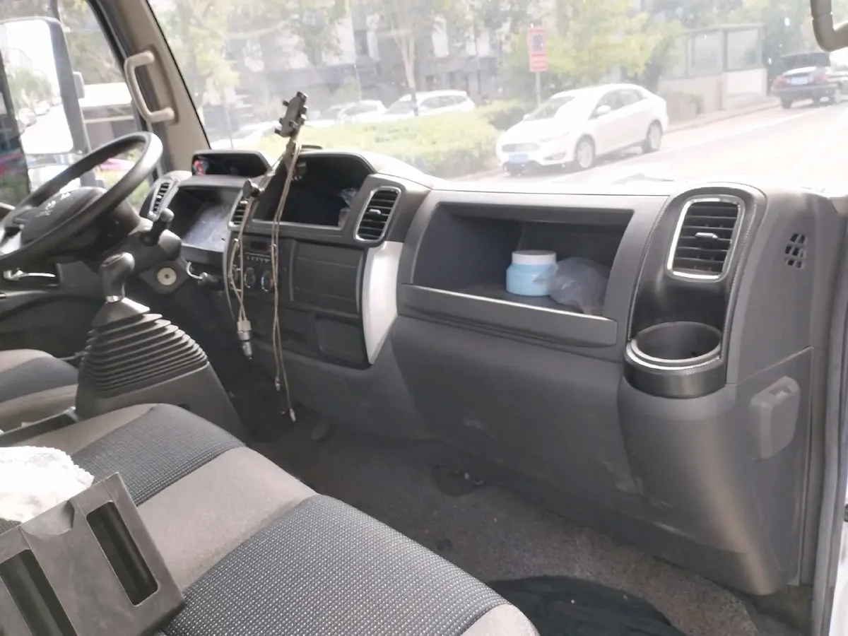 2016 DongFeng Aeolus A60 1.6L 117HP L4 5MT,autocango,china used car exporter,china ev exporter,chinese used car exporter,chinese used ev exporter