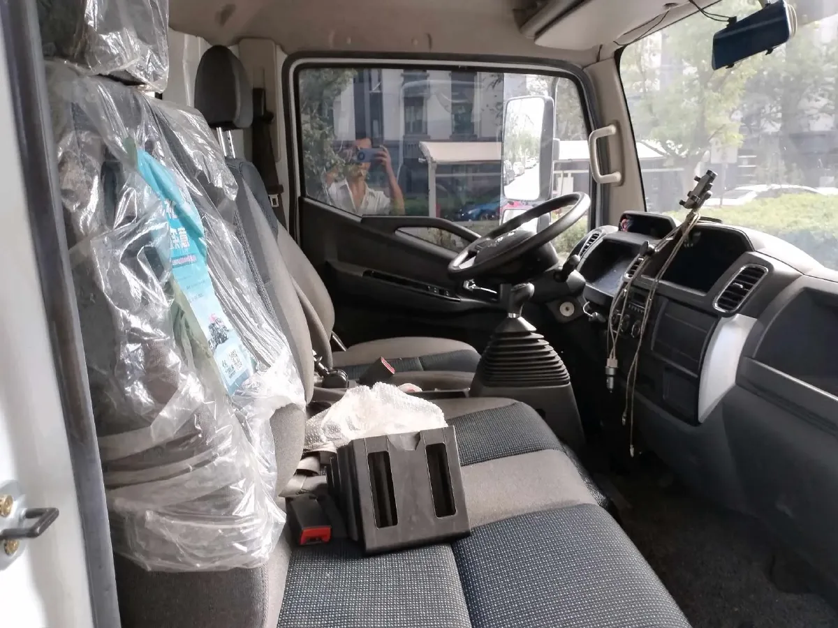 2016 DongFeng Aeolus A60 1.6L 117HP L4 5MT,autocango,china used car exporter,china ev exporter,chinese used car exporter,chinese used ev exporter