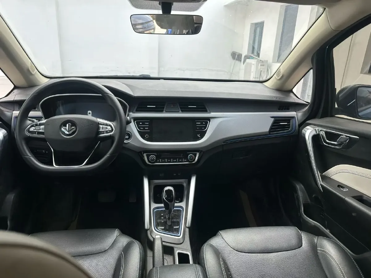 2020 Livan Maple 30X BEV 37KWH,autocango,china used car exporter,china ev exporter,chinese used car exporter,chinese used ev exporter