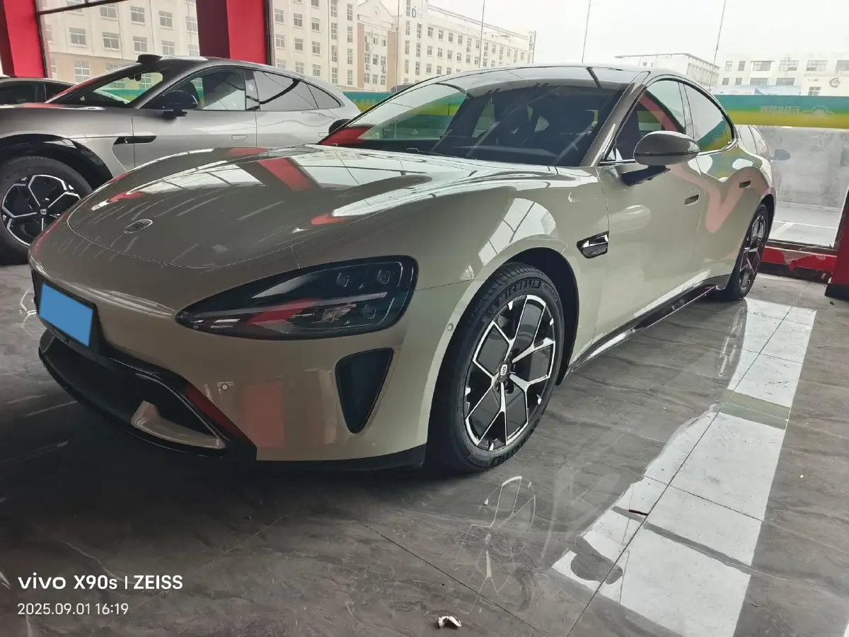 2024 MI SU7 BEV 73.6KWH