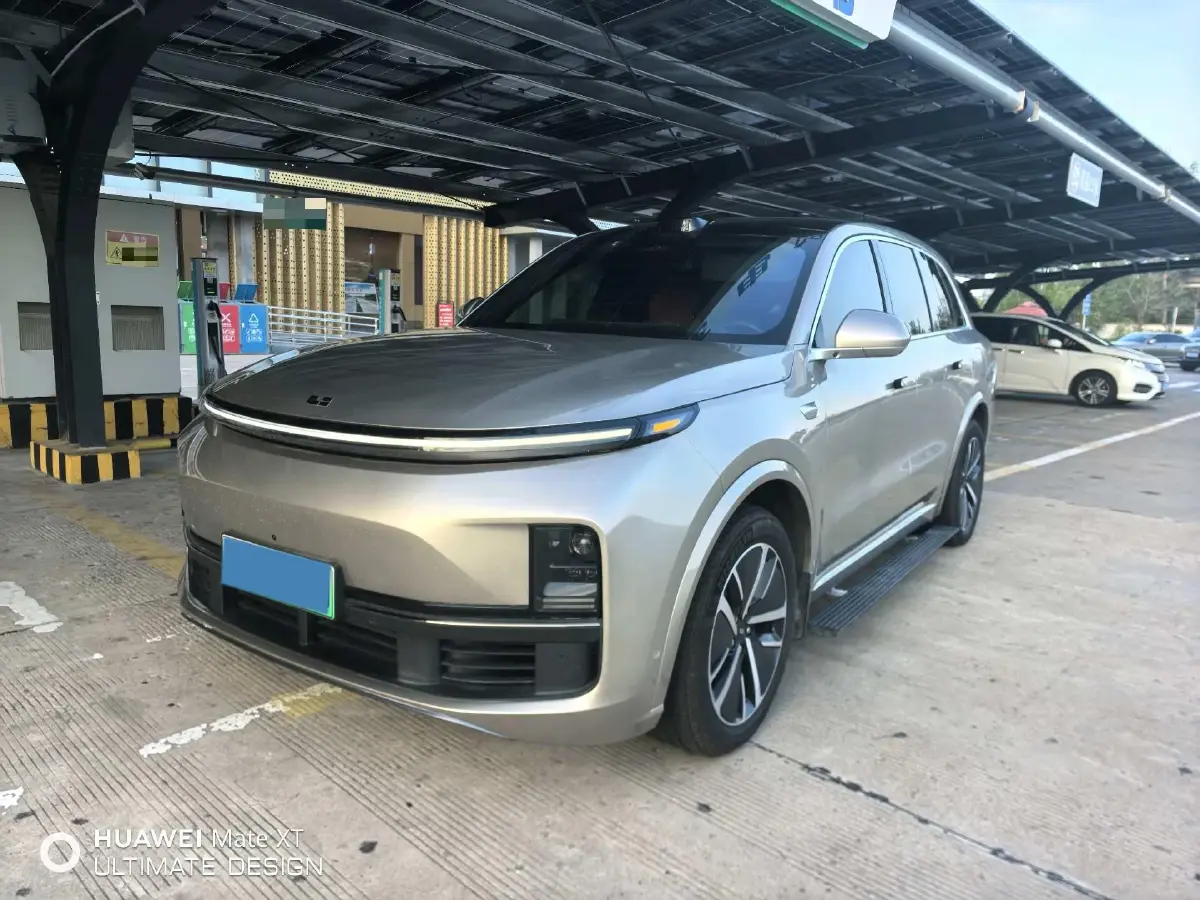 2024 Li L8 Range Extended 154HP REEV 42.8KWH