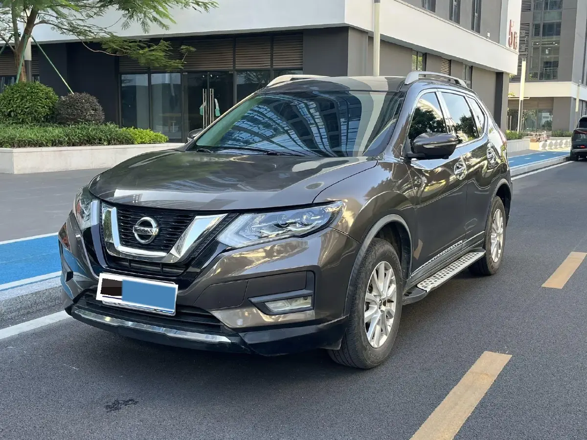 2020 Nissan X-Trail 2.0L 154HP L4 CVT