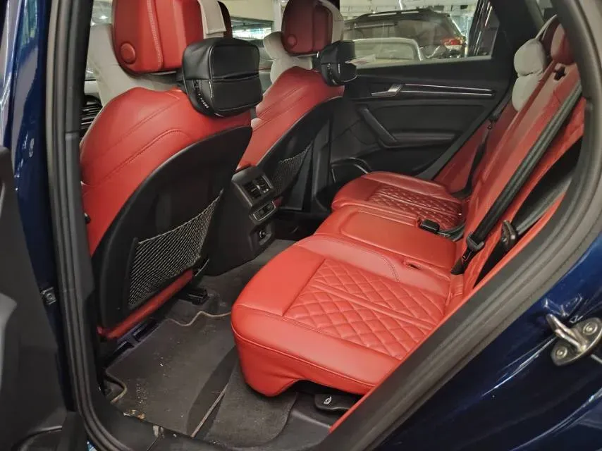 2021 Audi SQ5 3.0T 354HP V6 8AT,autocango,china used car exporter,china ev exporter,chinese used car exporter,chinese used ev exporter