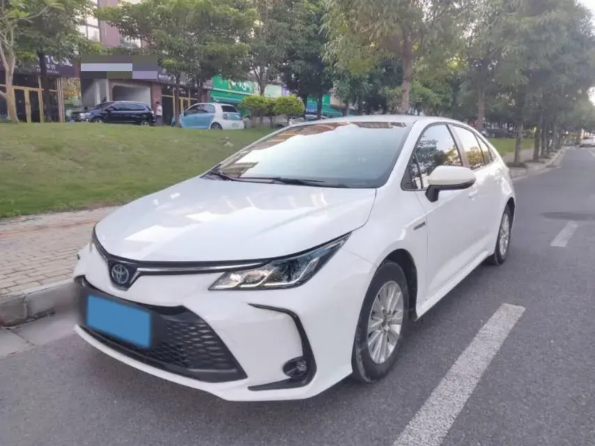 2023 Toyota Corolla 1.8L 98HP L4 E-CVT Hybrid