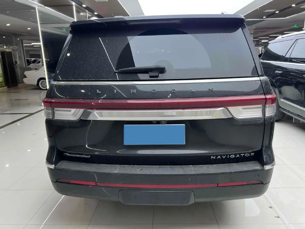2022 Lincoln Navigator One 3.5T 415HP V6 10AT,autocango,china used car exporter,china ev exporter,chinese used car exporter,chinese used ev exporter