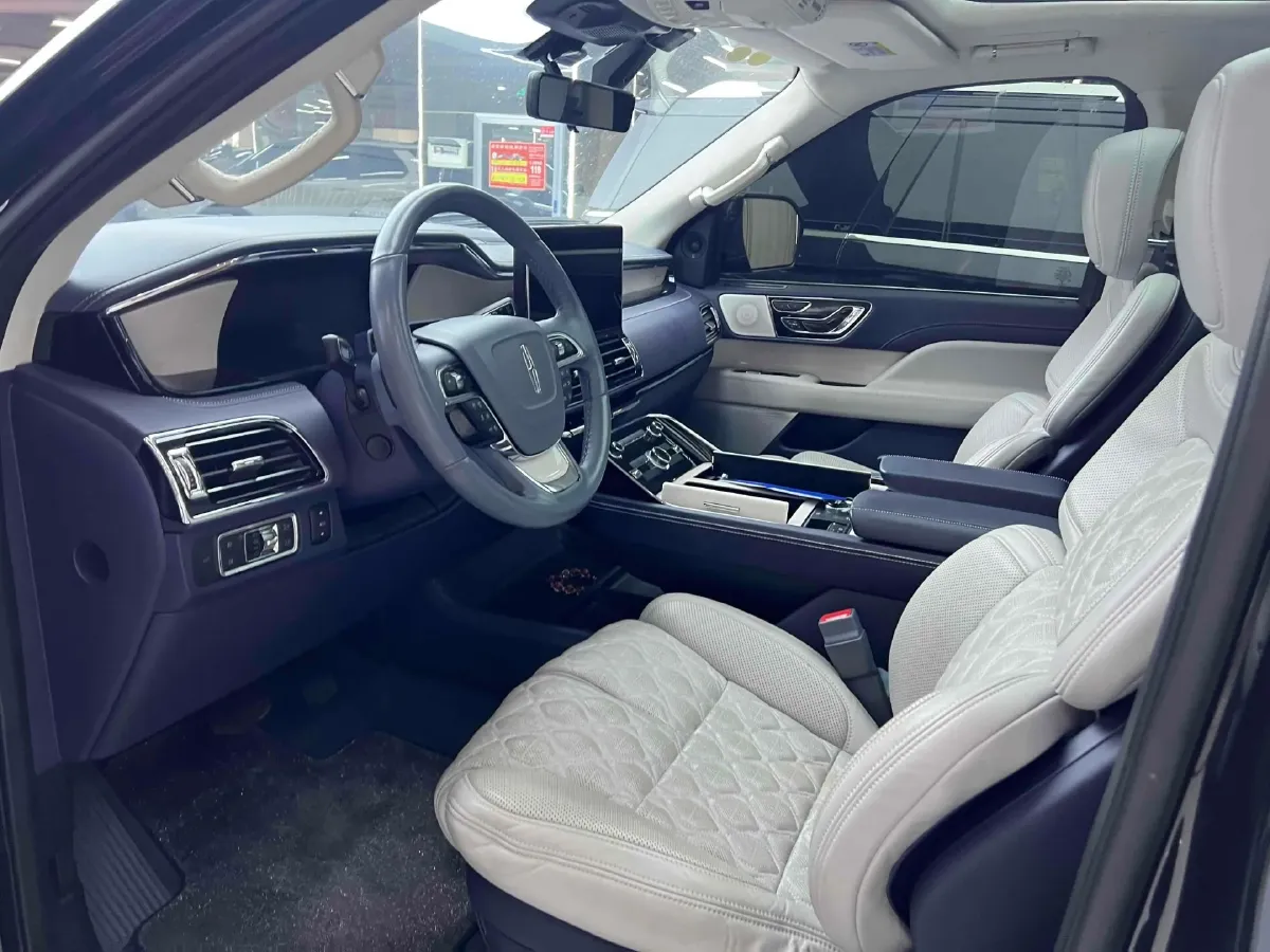 2022 Lincoln Navigator One 3.5T 415HP V6 10AT,autocango,china used car exporter,china ev exporter,chinese used car exporter,chinese used ev exporter