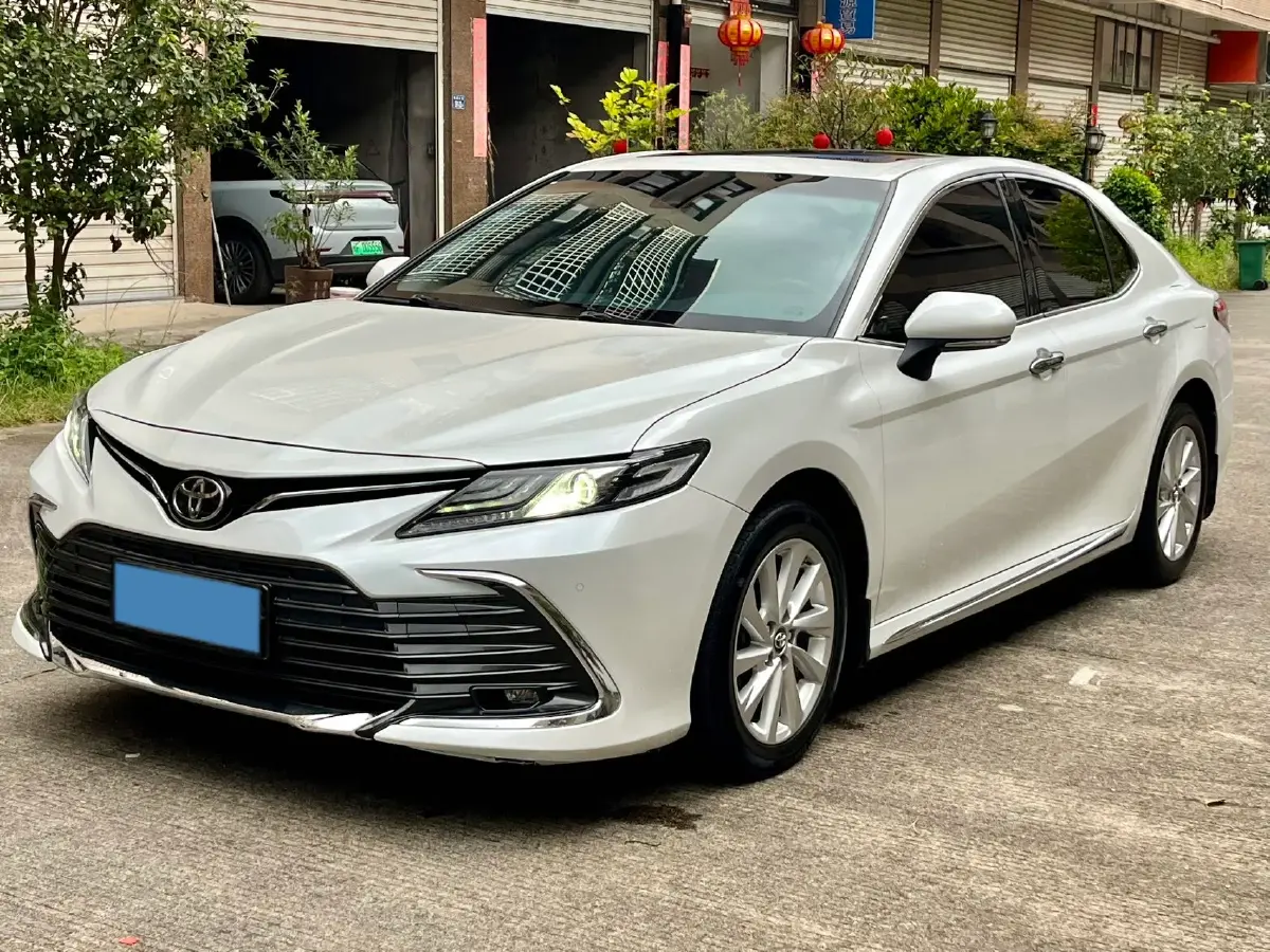 2023 Toyota Camry 2.0L 177HP L4 CVT