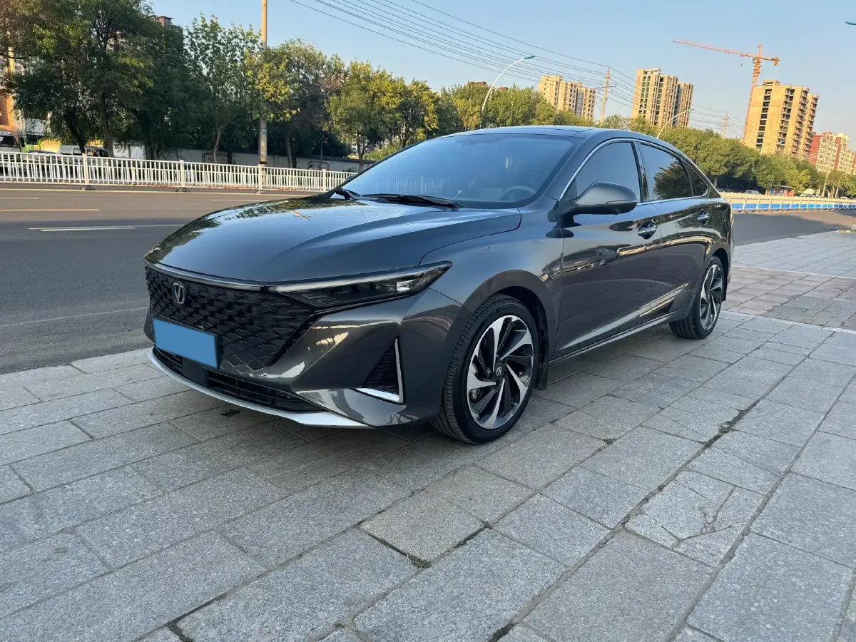 2023 ChangAn Raeton Plus 1.5T 188HP L4 7DCT