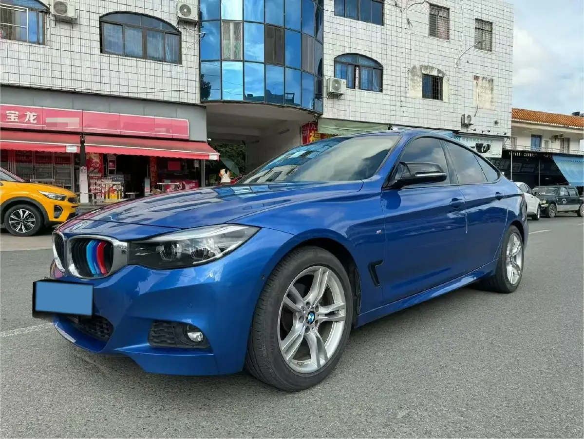 2019 BMW 3 Series GT 2.0T 184HP L4 8AT