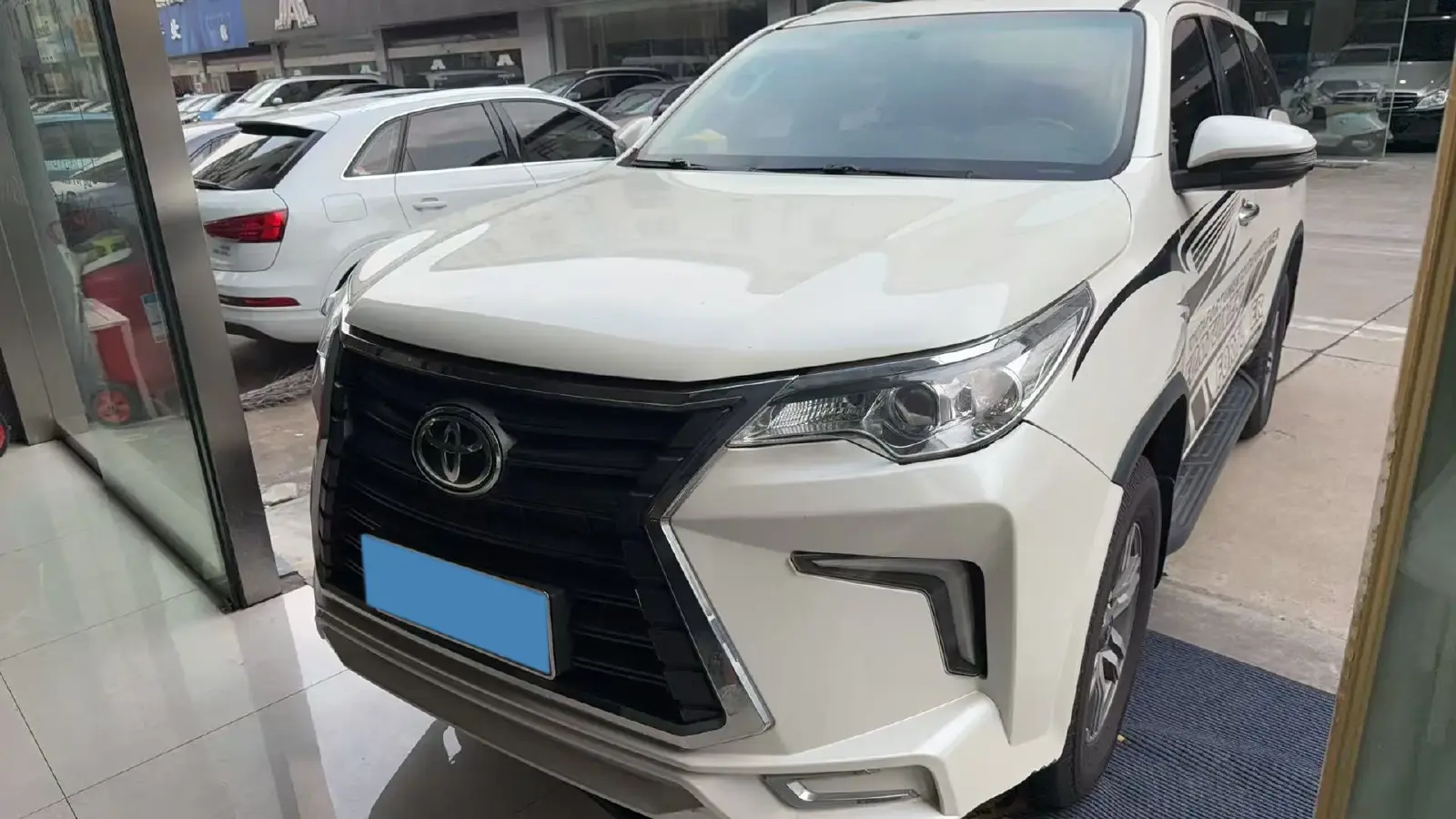 2016 Toyota Fortuner 2.7L 163HP L4 6AT