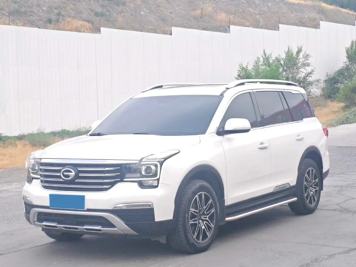 2017 GAC Trumpchi GS8 2.0T 201HP L4 6AT