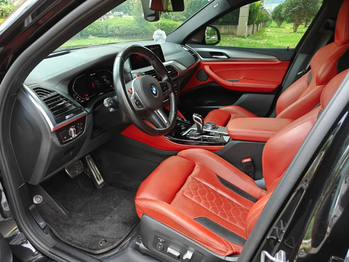 2021 BMW X4 M 3.0T 480HP L6 8AT,autocango,china used car exporter,china ev exporter,chinese used car exporter,chinese used ev exporter