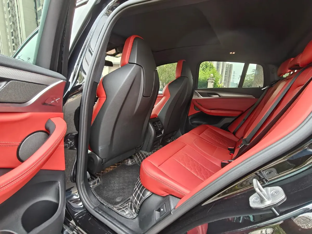 2021 BMW X4 M 3.0T 480HP L6 8AT,autocango,china used car exporter,china ev exporter,chinese used car exporter,chinese used ev exporter